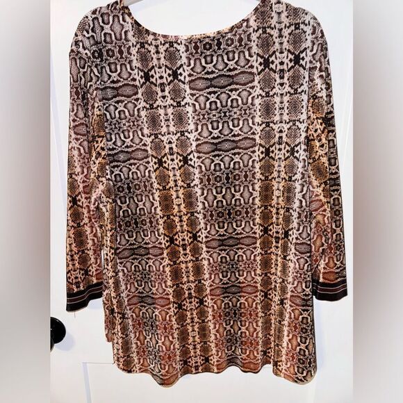 RUBY RED WOMENS BLOUSE - Picture 4 of 5